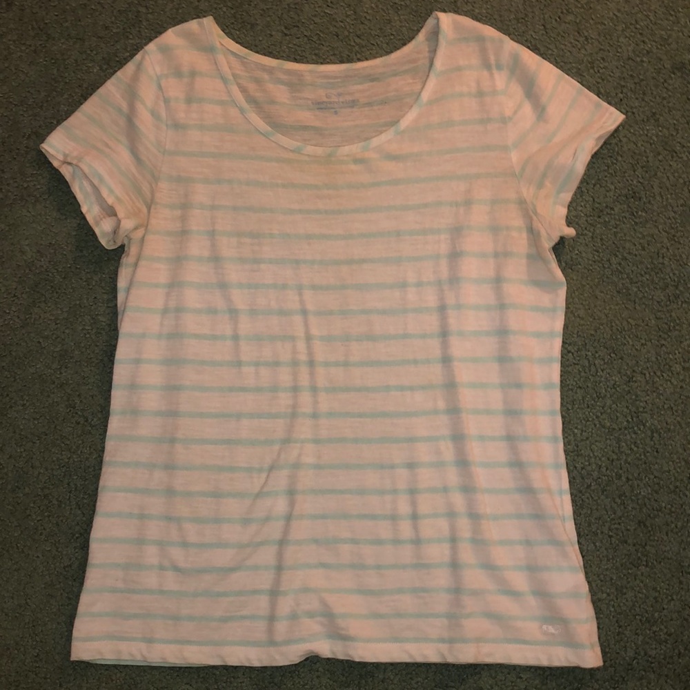 Vineyard Vines short sleeve NWOT!
